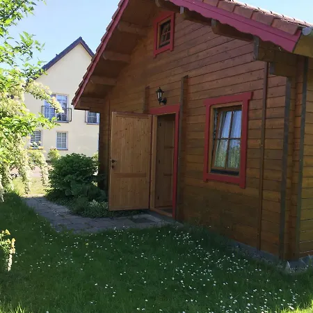 Ruhiges Sommerhaus Mit Garten * Greifswald